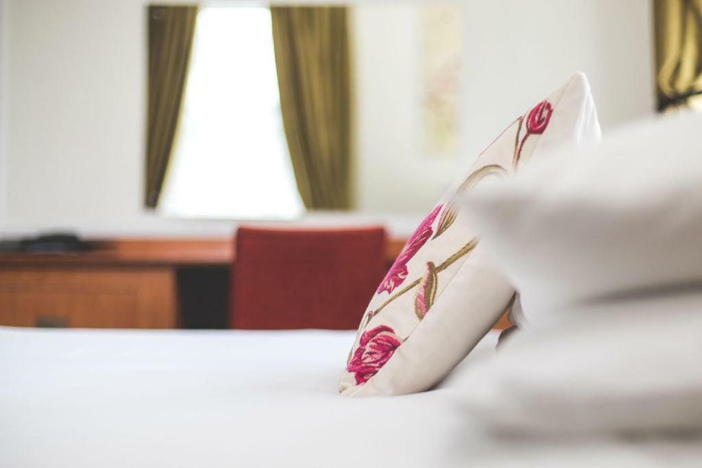 The Oakwheel Inn 3*